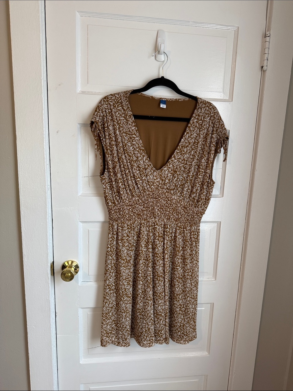 Old Navy Brown Mini Dress with Cream Leaf Print